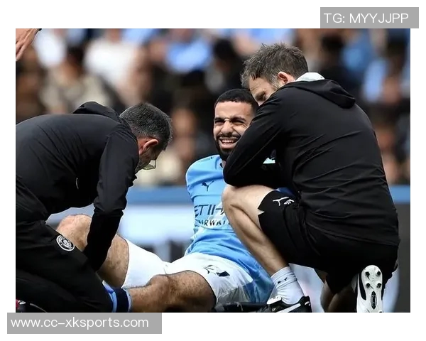 差点出事!热刺后场出球被断,勒温得球后扫射高出横梁 差点出事!热刺后场出球被断,勒温得球后扫射高出横梁