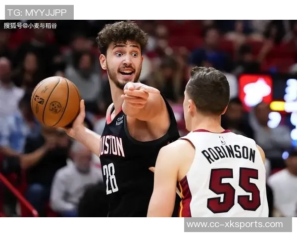 维拉纽瓦称赞申京23岁已是全明星未来潜力无限尚未达到巅峰