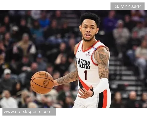 安芬尼西蒙斯谈球员身份对观看比赛的影响与感悟 安芬尼西蒙斯谈球员身份对观看比赛的影响与感悟