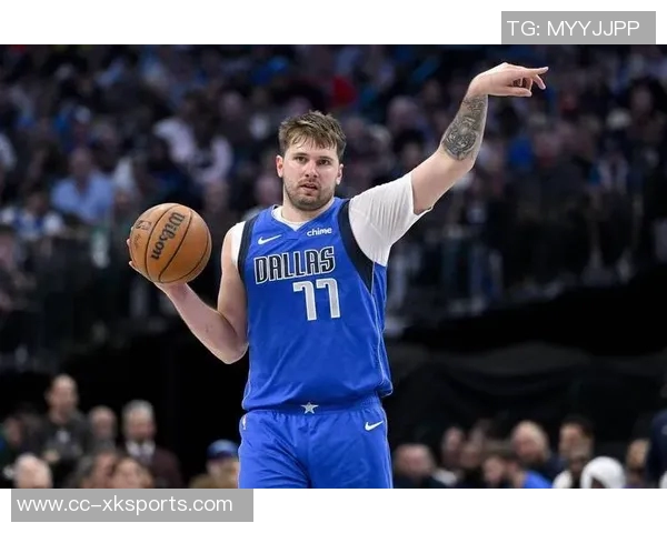 里夫斯盛赞东契奇为最爱队友东契奇幽默回应称其太幼稚不喜欢 里夫斯盛赞东契奇为最爱队友东契奇幽默回应称其太幼稚不喜欢