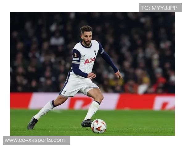 热刺官方宣布与本坦库尔续签长期合同展现球队未来规划