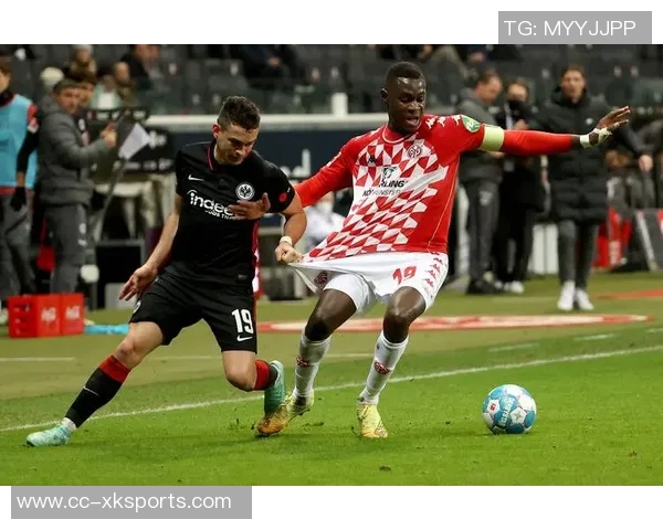 巴萨关注霍芬海姆23岁前锋阿斯拉尼本赛季表现出色进球助攻俱佳