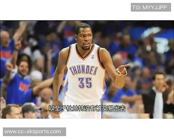 杜兰特雕像设计引发热议下半身雷霆上半身勇士一手篮网寓意深刻