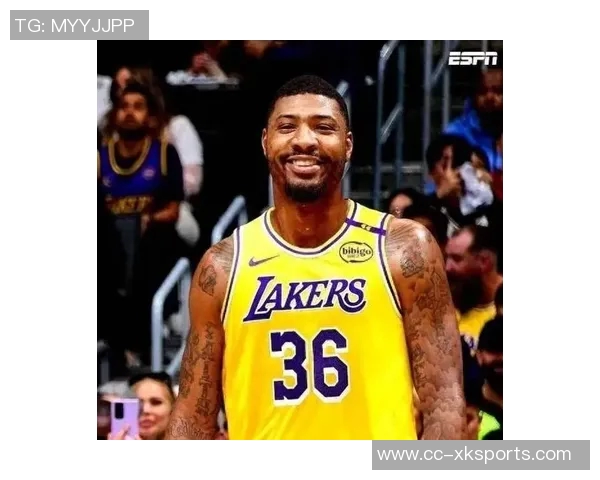 斯玛特单场7次抢断追平湖人21世纪纪录科比等传奇球星共同保持 斯玛特单场7次抢断追平湖人21世纪纪录科比等传奇球星共同保持