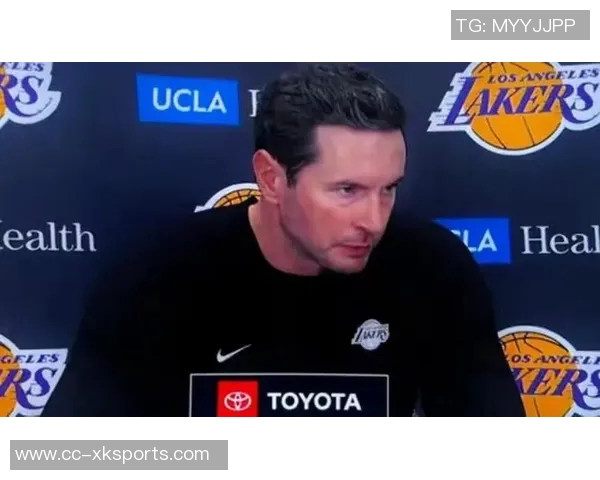 雷迪克谈太阳队合练情况强调球队凝聚力与现实挑战